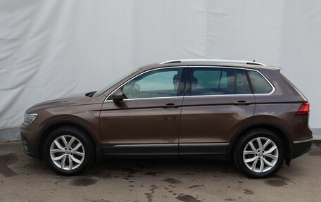 Volkswagen Tiguan II, 2017 год, 2 399 000 рублей, 7 фотография