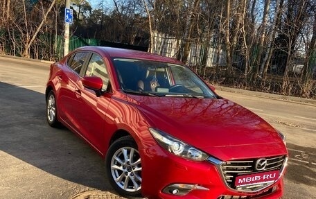 Mazda 3, 2018 год, 1 590 000 рублей, 1 фотография