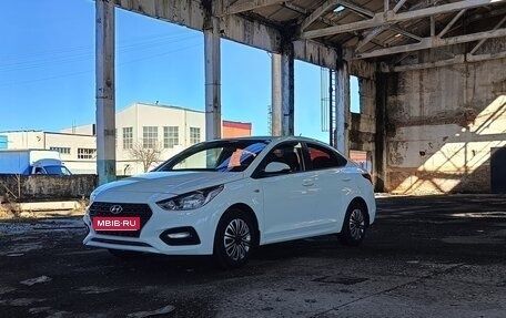 Hyundai Solaris II рестайлинг, 2017 год, 1 220 000 рублей, 1 фотография