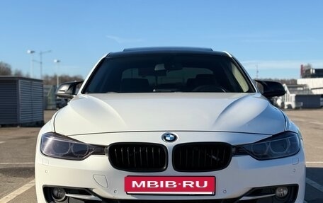 BMW 3 серия, 2011 год, 1 850 000 рублей, 4 фотография