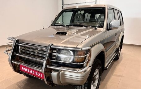 Mitsubishi Pajero III рестайлинг, 1995 год, 650 000 рублей, 3 фотография