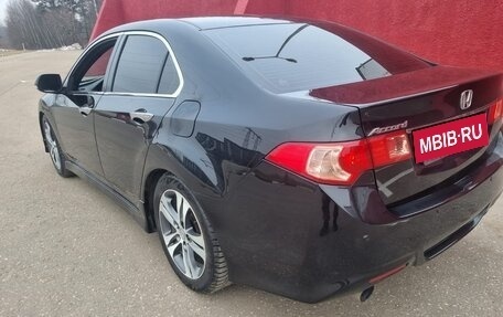 Honda Accord VIII рестайлинг, 2011 год, 1 000 000 рублей, 10 фотография