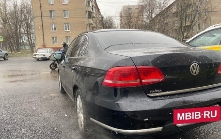 Volkswagen Passat B7, 2011 год, 855 000 рублей, 5 фотография