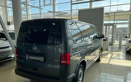 Volkswagen Caravelle T5, 2012 год, 2 499 900 рублей, 6 фотография