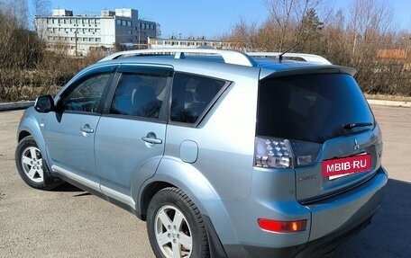 Mitsubishi Outlander III рестайлинг 3, 2007 год, 1 250 000 рублей, 3 фотография