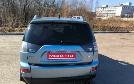 Mitsubishi Outlander III рестайлинг 3, 2007 год, 1 250 000 рублей, 4 фотография