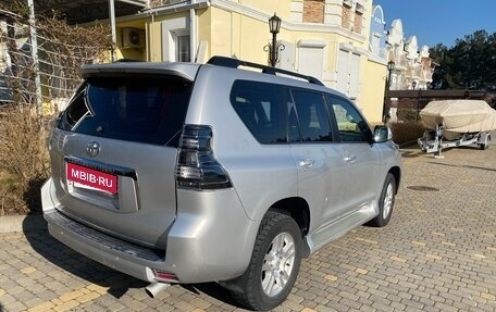 Toyota Land Cruiser Prado 150 рестайлинг 2, 2010 год, 2 850 000 рублей, 4 фотография