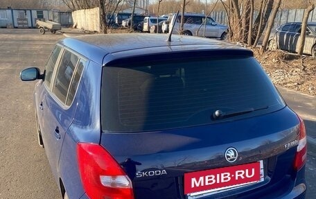 Skoda Fabia II, 2013 год, 840 000 рублей, 2 фотография