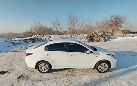 KIA Rio IV, 2018 год, 1 500 000 рублей, 4 фотография