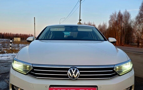 Volkswagen Passat B8 рестайлинг, 2016 год, 1 899 000 рублей, 5 фотография