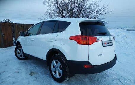 Toyota RAV4, 2013 год, 1 650 000 рублей, 2 фотография