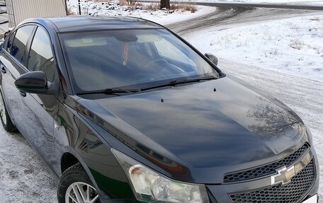 Chevrolet Cruze II, 2011 год, 695 000 рублей, 4 фотография