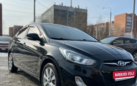 Hyundai Solaris II рестайлинг, 2012 год, 1 000 050 рублей, 2 фотография