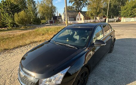 Chevrolet Cruze II, 2013 год, 990 000 рублей, 4 фотография