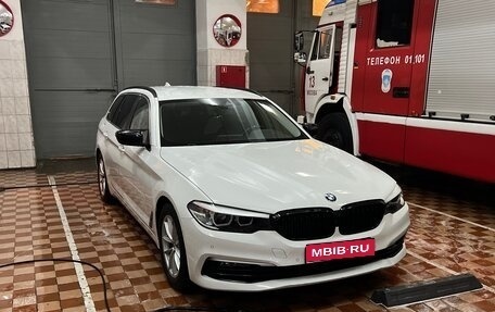 BMW 5 серия, 2018 год, 2 620 000 рублей, 13 фотография