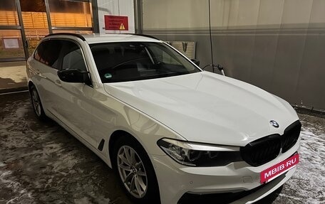 BMW 5 серия, 2018 год, 2 620 000 рублей, 18 фотография