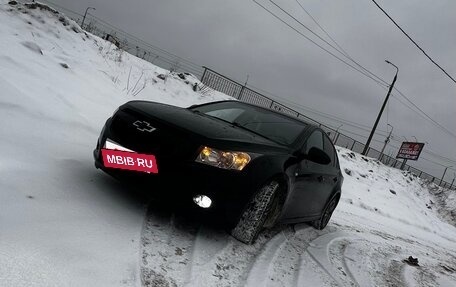 Chevrolet Cruze II, 2009 год, 620 000 рублей, 4 фотография