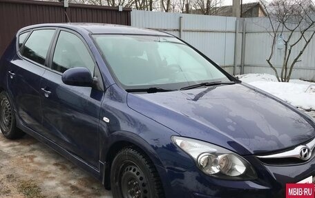 Hyundai i30 I, 2010 год, 697 000 рублей, 3 фотография