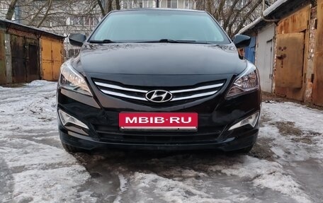 Hyundai Solaris II рестайлинг, 2016 год, 1 050 000 рублей, 10 фотография