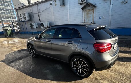 Mercedes-Benz GLA, 2017 год, 2 600 000 рублей, 3 фотография