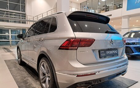 Volkswagen Tiguan II, 2020 год, 3 599 000 рублей, 7 фотография