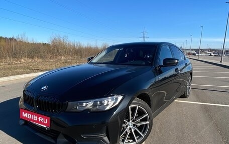 BMW 3 серия, 2019 год, 3 450 000 рублей, 12 фотография