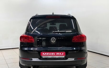 Volkswagen Tiguan I, 2012 год, 977 000 рублей, 4 фотография