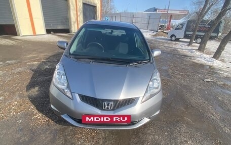 Honda Fit III, 2008 год, 730 000 рублей, 5 фотография