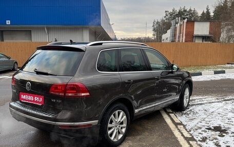 Volkswagen Touareg III, 2015 год, 3 850 000 рублей, 4 фотография