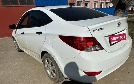 Hyundai Solaris II рестайлинг, 2014 год, 1 430 000 рублей, 9 фотография