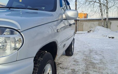Chevrolet Niva I рестайлинг, 2004 год, 310 000 рублей, 3 фотография