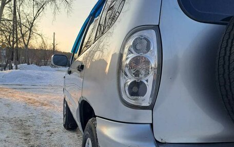 Chevrolet Niva I рестайлинг, 2004 год, 310 000 рублей, 19 фотография