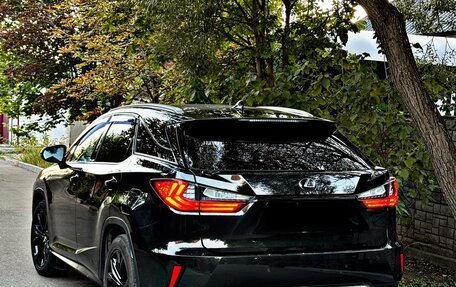 Lexus RX IV рестайлинг, 2019 год, 4 750 000 рублей, 2 фотография