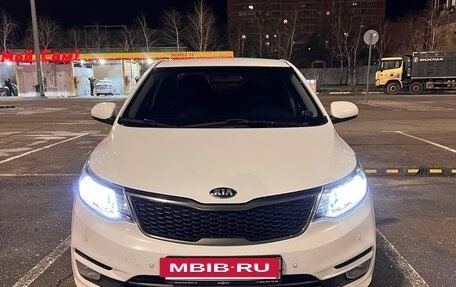 KIA Rio III рестайлинг, 2015 год, 1 210 000 рублей, 2 фотография