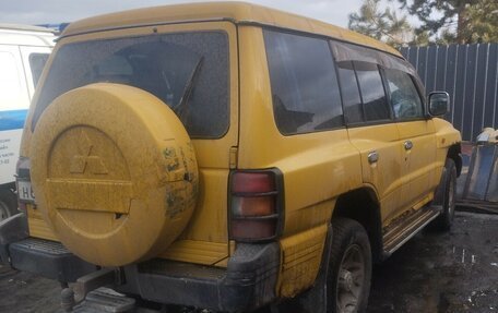 Mitsubishi Pajero III рестайлинг, 1993 год, 295 000 рублей, 2 фотография