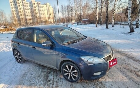 KIA cee'd I рестайлинг, 2011 год, 585 000 рублей, 1 фотография