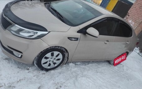 KIA Rio III рестайлинг, 2015 год, 1 050 000 рублей, 2 фотография