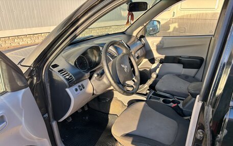 Mitsubishi L200 IV рестайлинг, 2010 год, 945 000 рублей, 15 фотография