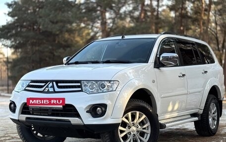 Mitsubishi Pajero Sport II рестайлинг, 2014 год, 2 545 000 рублей, 2 фотография