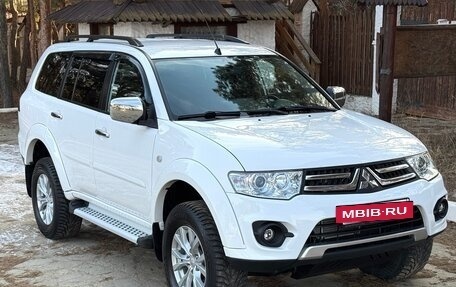 Mitsubishi Pajero Sport II рестайлинг, 2014 год, 2 545 000 рублей, 7 фотография