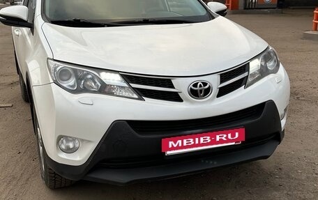 Toyota RAV4, 2013 год, 1 700 000 рублей, 6 фотография