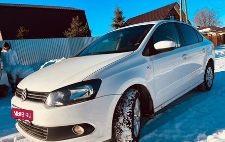 Volkswagen Polo VI (EU Market), 2011 год, 740 000 рублей, 5 фотография