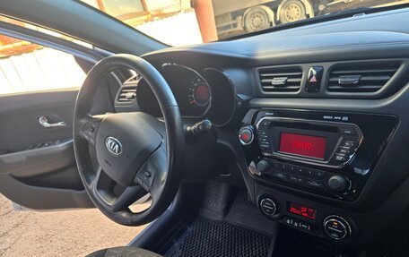 KIA Rio III рестайлинг, 2013 год, 1 150 000 рублей, 12 фотография