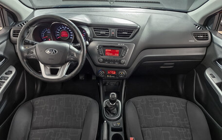 KIA Rio III рестайлинг, 2013 год, 790 000 рублей, 13 фотография