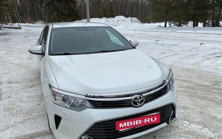 Toyota Camry, 2015 год, 2 049 000 рублей, 5 фотография