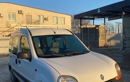 Renault Kangoo II рестайлинг, 2002 год, 550 000 рублей, 1 фотография