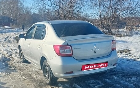 Renault Logan II, 2015 год, 700 000 рублей, 4 фотография