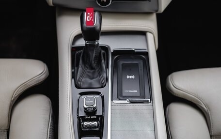 Volvo XC90 II рестайлинг, 2015 год, 2 800 000 рублей, 11 фотография