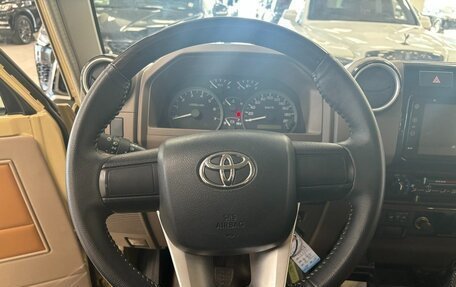 Toyota Land Cruiser 70, 2022 год, 8 500 000 рублей, 4 фотография