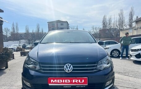 Volkswagen Polo VI (EU Market), 2016 год, 850 000 рублей, 1 фотография